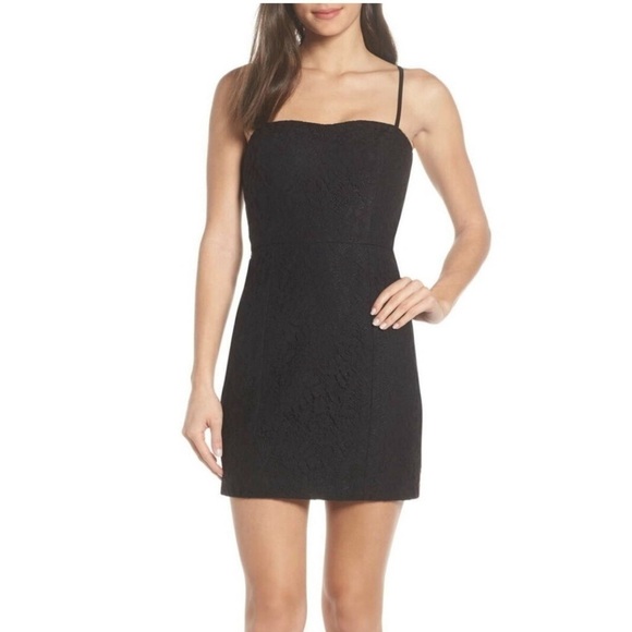 French Connection Dresses & Skirts - French Connection Lace Cocktail Mini Dress Black Size 8 Party LBD Formal Classic